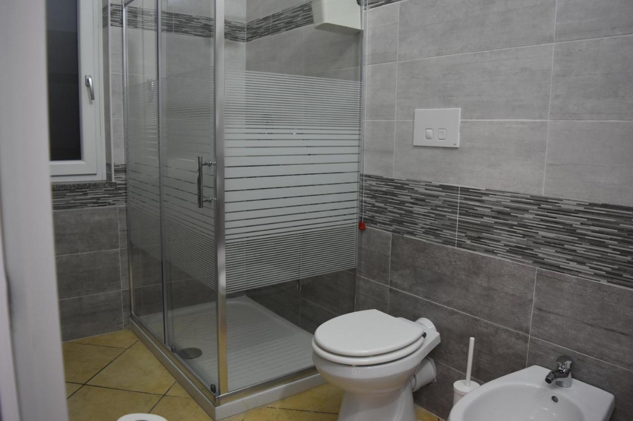 Bed & Breakfast Domus Pepe Скалеа Екстериор снимка