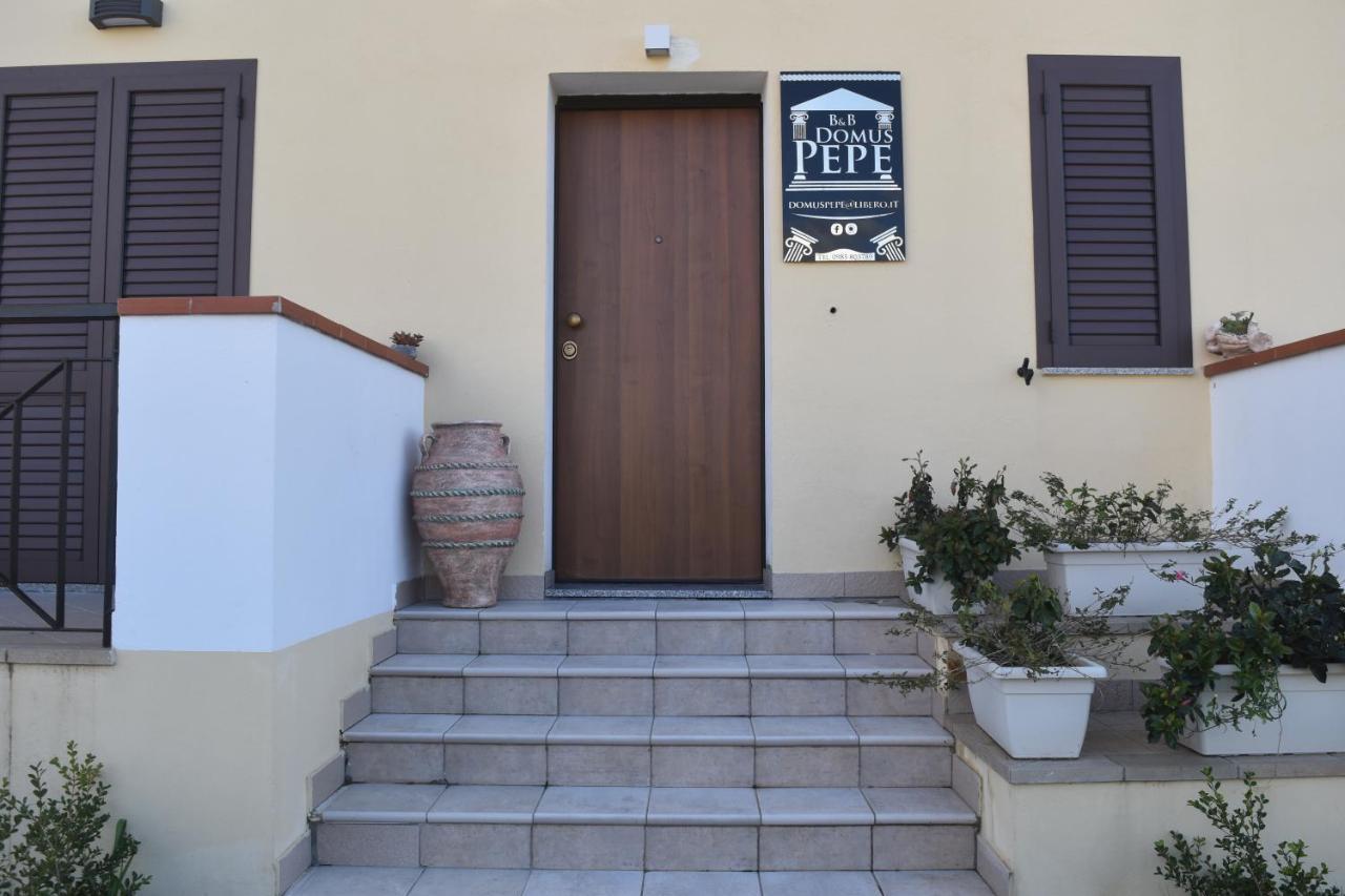 Bed & Breakfast Domus Pepe Скалеа Екстериор снимка